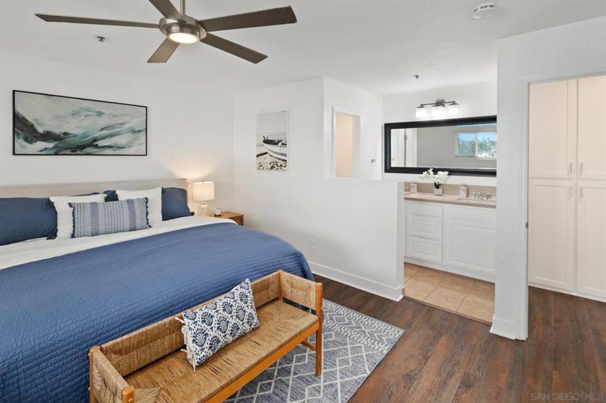 Apartment for rent at 4878 Pescadero Ave, San Diego, CA 92107