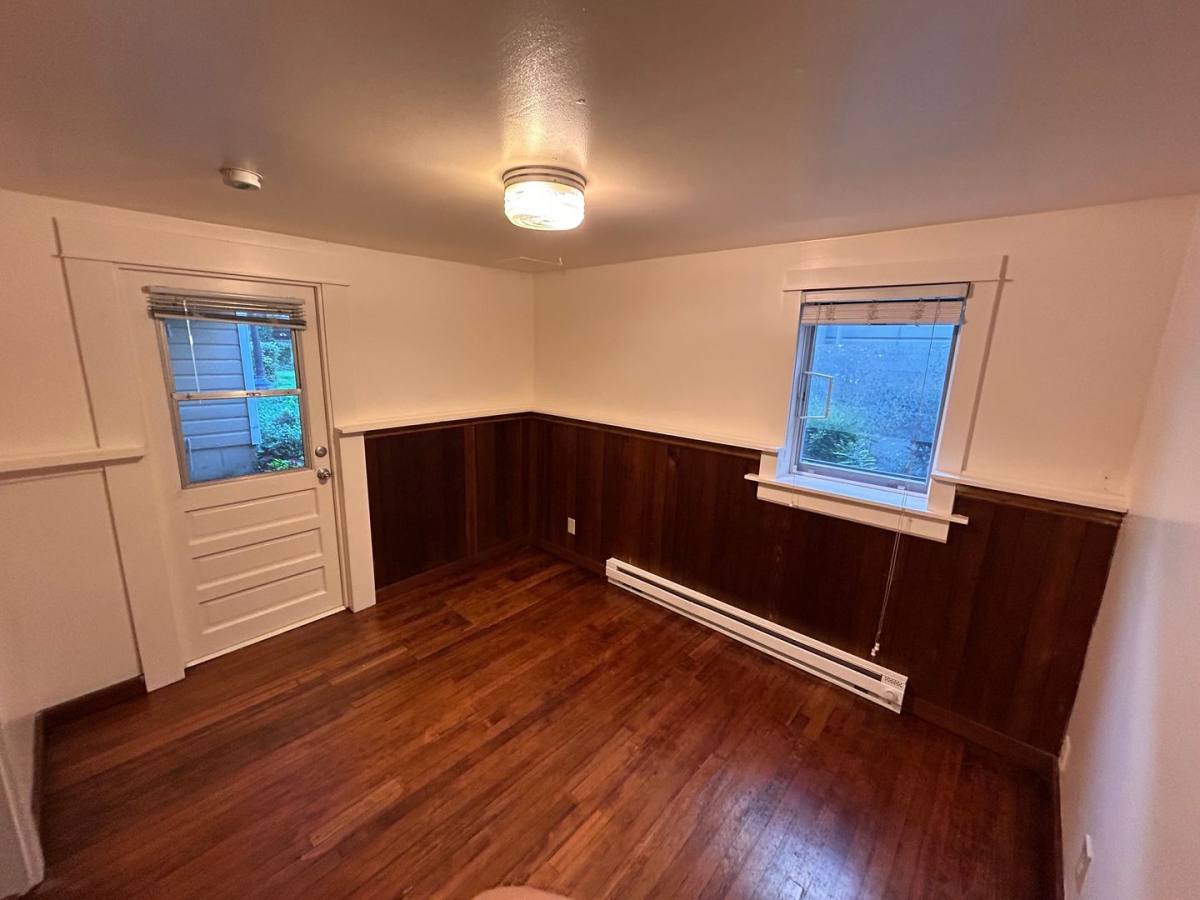 Apartment for rent at 1526 SW 18th Ave, Portland, OR 97201