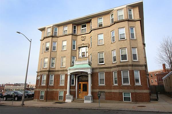 Apartment for rent at 257 Washington St #11, Salem, MA 01970