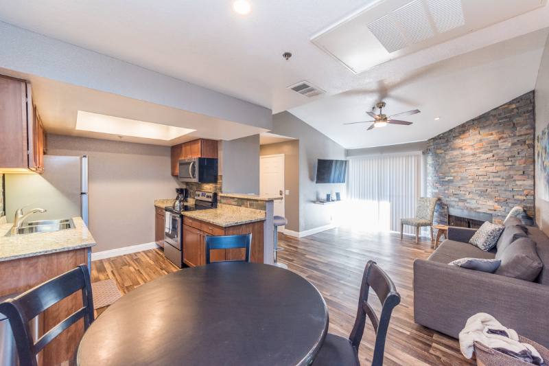 Apartment for rent at 4200 S Valley View Blvd #3065, Las Vegas, NV 89103