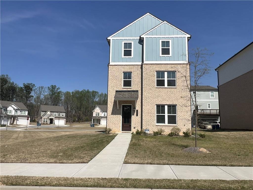 Townhouse for rent at 2520 Whistler Way NE, Lawrenceville, GA 30043
