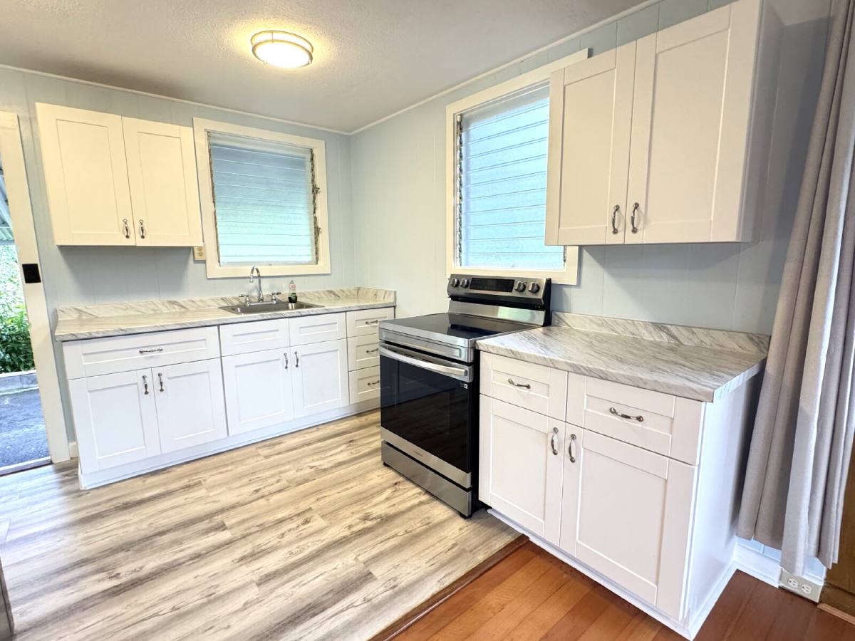 House for rent at 83A Lama St, Hilo, HI 96720