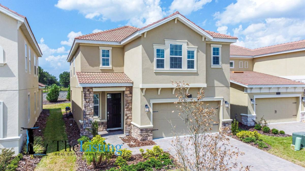 House for rent at 1043 Blackwolf Run Dr, Davenport, FL 33896