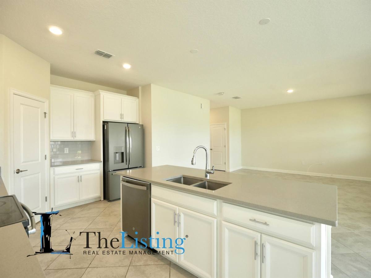 House for rent at 1043 Blackwolf Run Dr, Davenport, FL 33896
