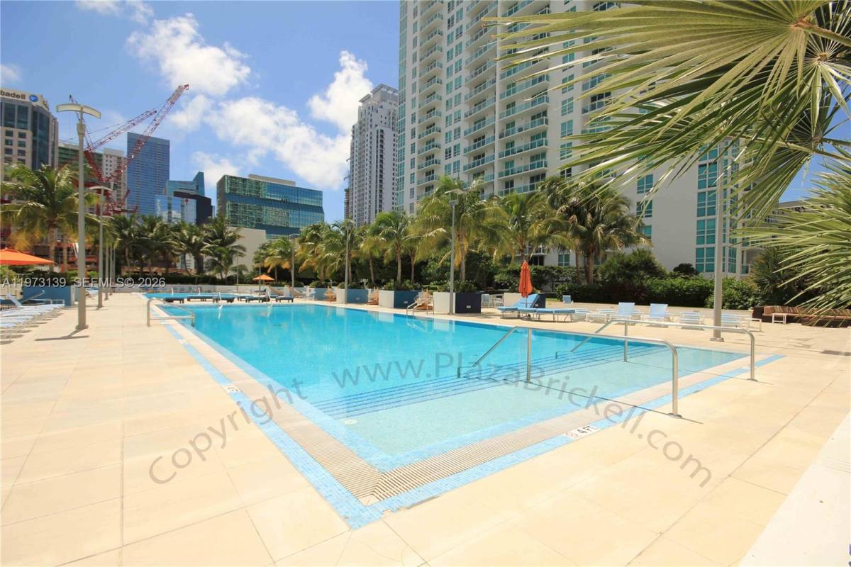 Apartment for rent at 951 Brickell Ave #1409, Miami, FL 33131