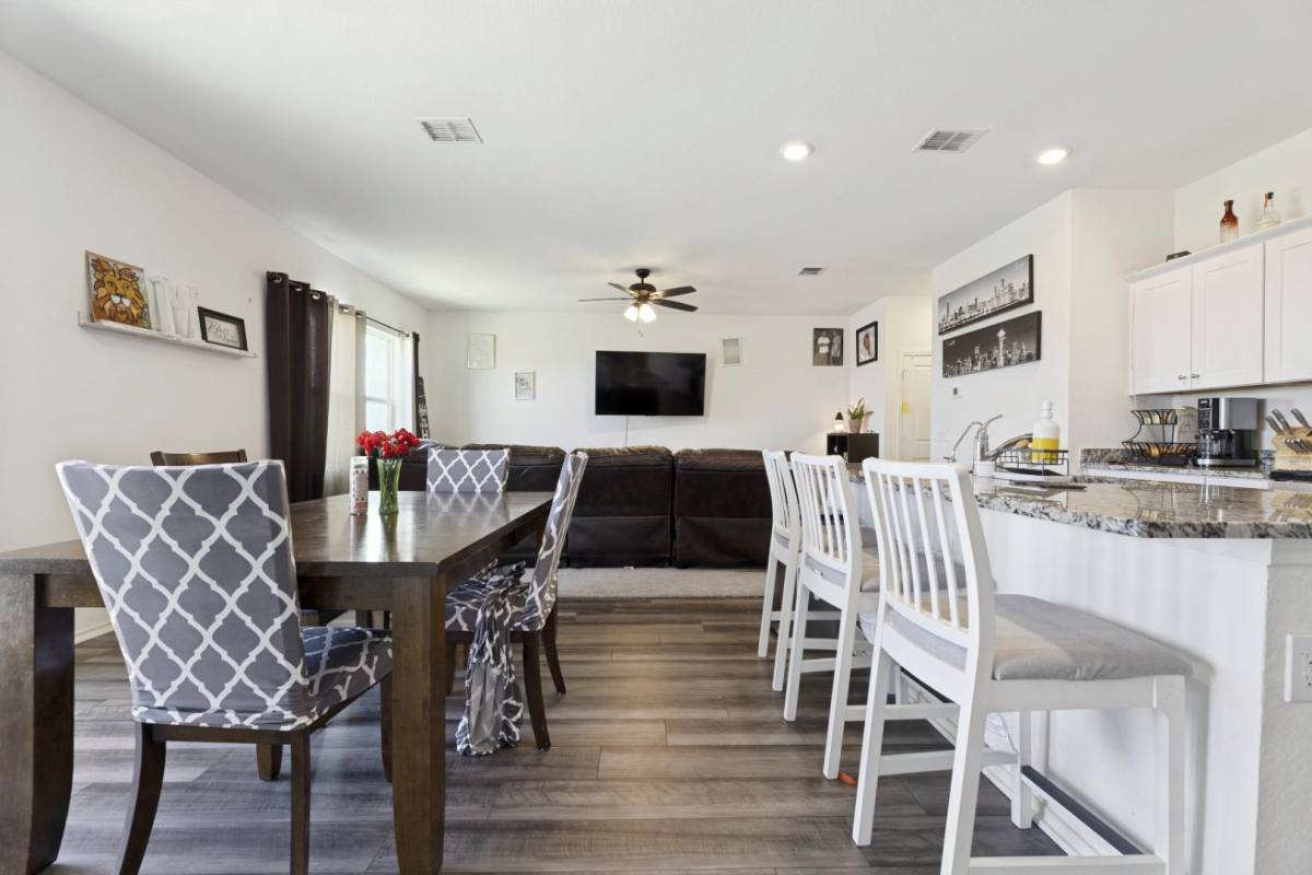 House for rent at 5810 Rue Picasso #RUE, Converse, TX 78109