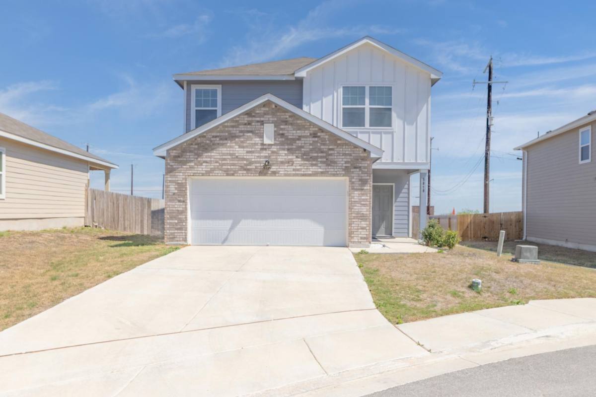 House for rent at 5810 Rue Picasso #RUE, Converse, TX 78109