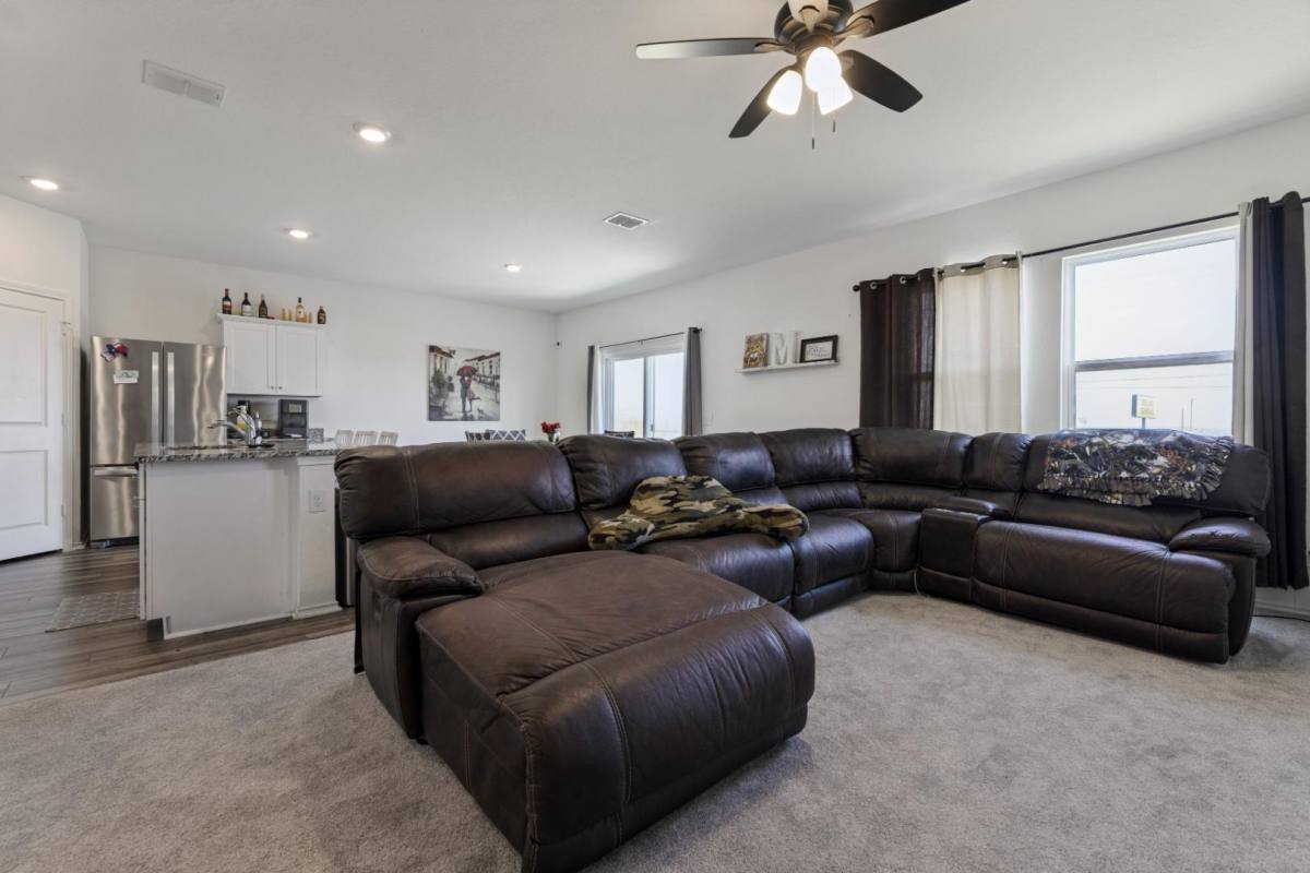 House for rent at 5810 Rue Picasso #RUE, Converse, TX 78109