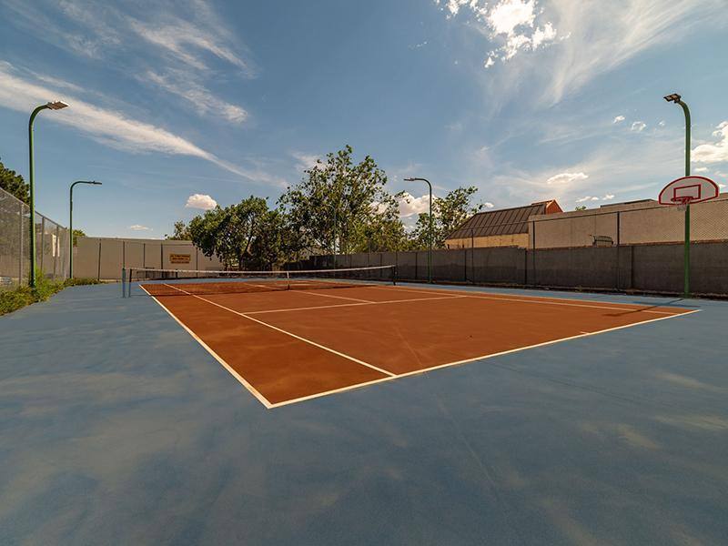 Apartment for rent at Oak Tree Park, 5800 Osuna Rd NE, Albuquerque, NM 87108