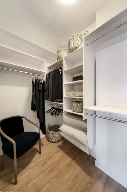 Apartment for rent at 229 Park Ave, Clarendon Hills, IL 60514