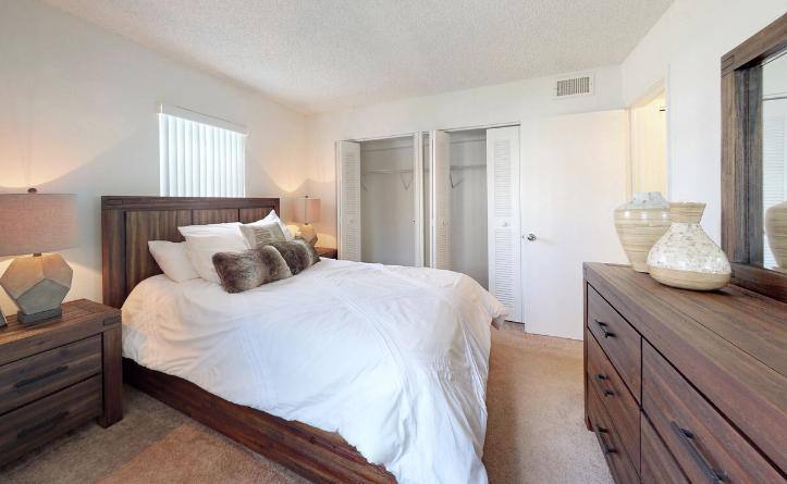 Apartment for rent at Green Tree, 5201 N Dixie Highway 09B2, Fort Lauderdale, FL 33334