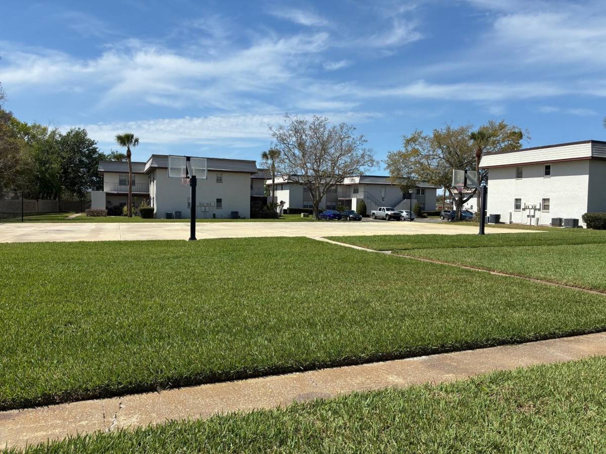 Apartment for rent at 165 Windtree Lane #1, Winter Garden, FL 34787