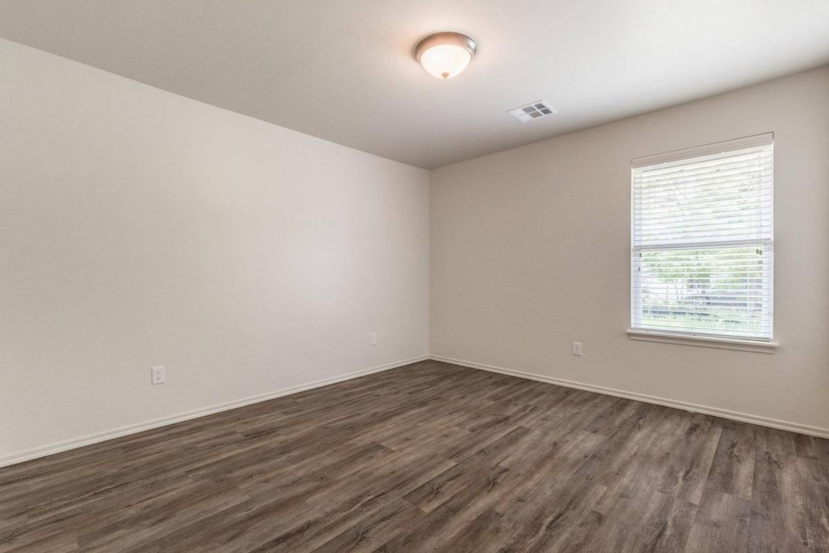 House for rent at 437 Chalk Hill Court, Edmond, OK 73003