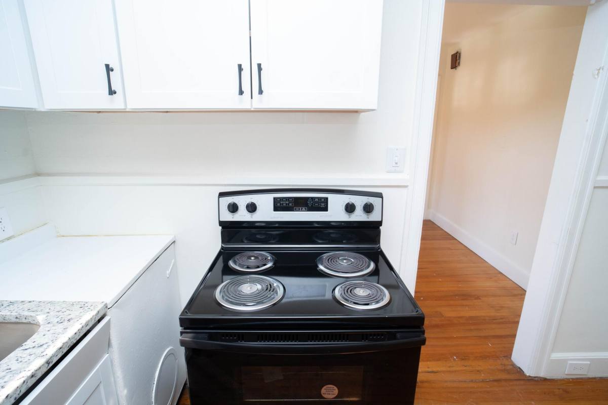 House for rent at 1114 8th Ave, Albany, GA 31707
