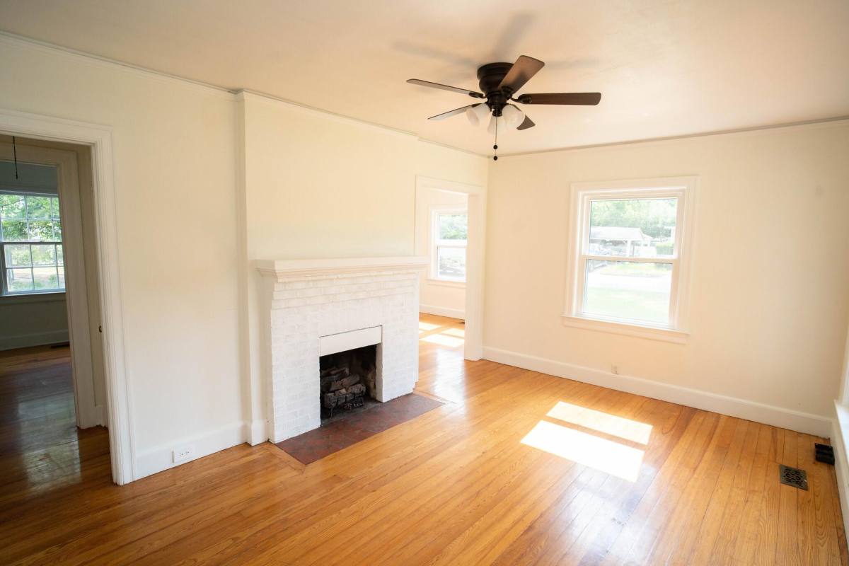 House for rent at 1114 8th Ave, Albany, GA 31707