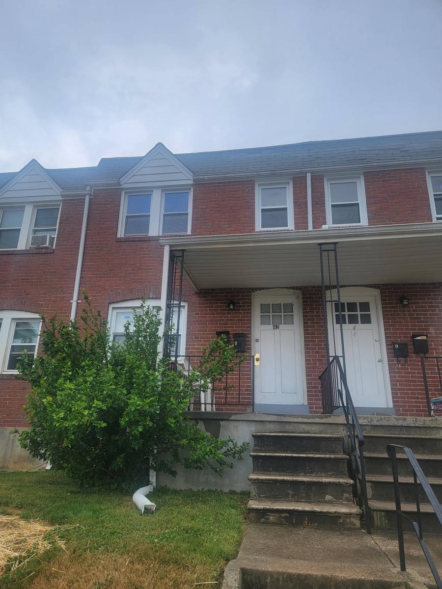 Apartment for rent at Metropolitan Homes, 42 Warren Rd, Essex, MD 21221