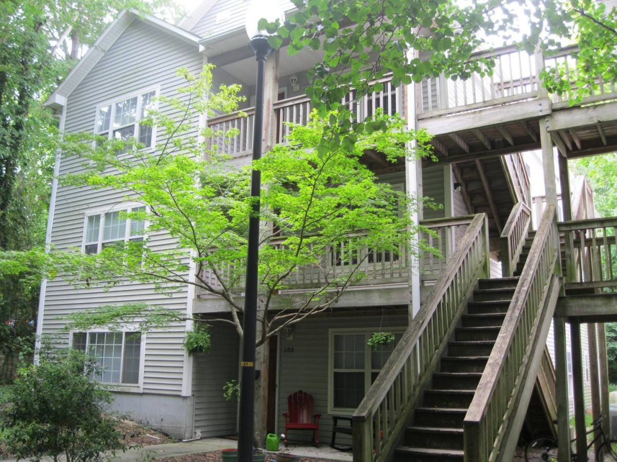Condo for rent at 524 N 2nd St #102, Wilmington, NC 28401