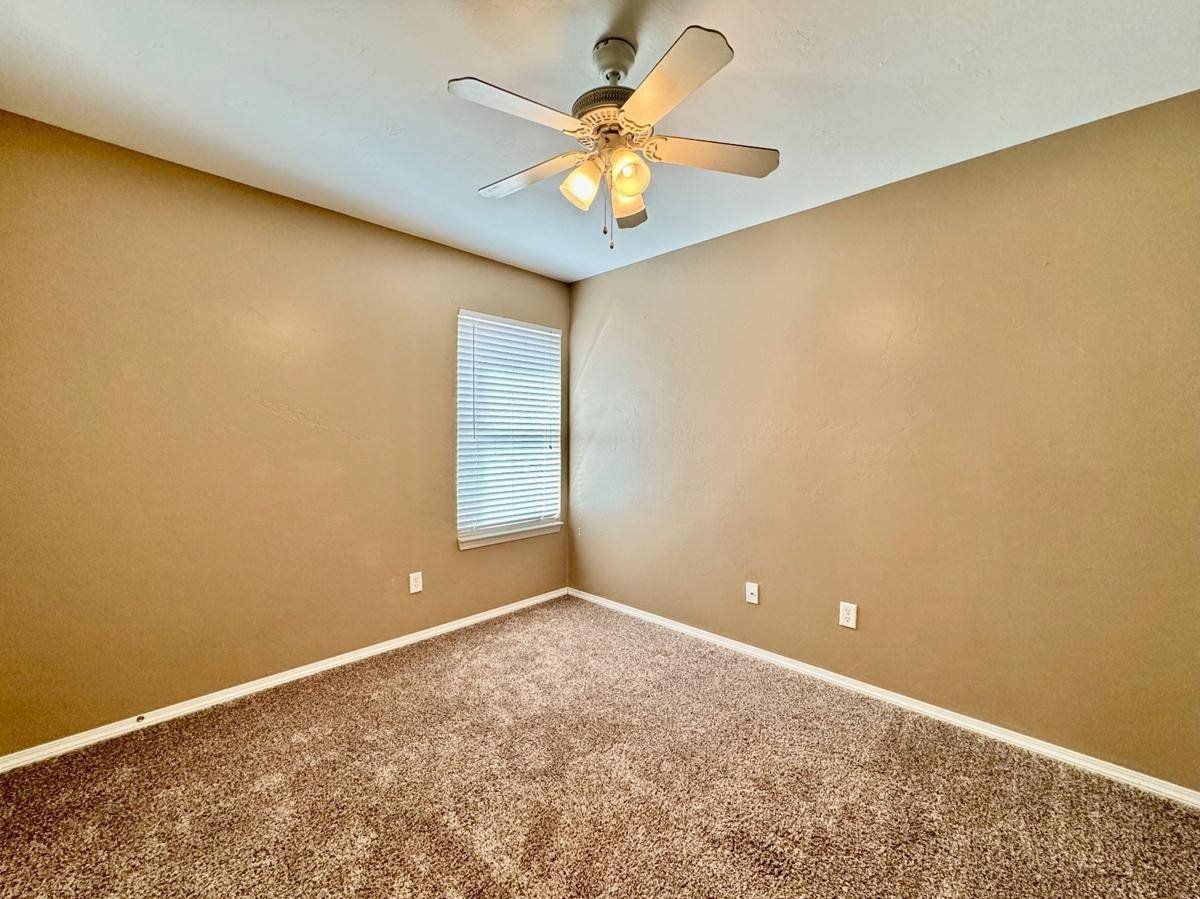 House for rent at Marble Leaf, 1608 NW 145th St, Edmond, OK 73013