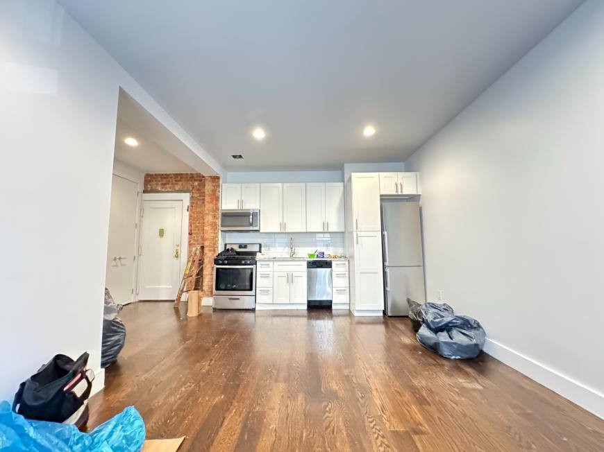 Apartment for rent at 410 Eastern Parkway #3F, Brooklyn, NY 11225