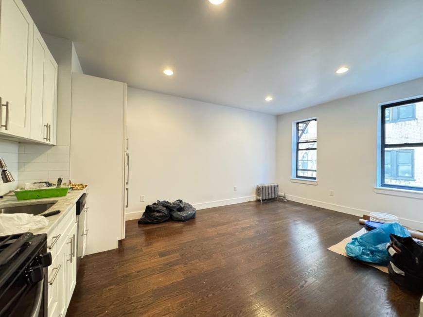 Apartment for rent at 410 Eastern Parkway #3F, Brooklyn, NY 11225