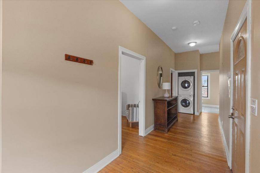 Apartment for rent at 1046 N Milwaukee Ave #3, Chicago, IL 60642