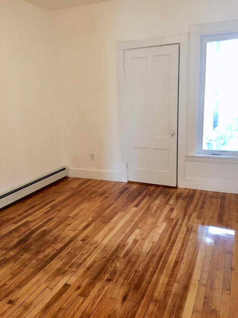 Apartment for rent at 98 Walnut St #2, Lewiston, ME 04240
