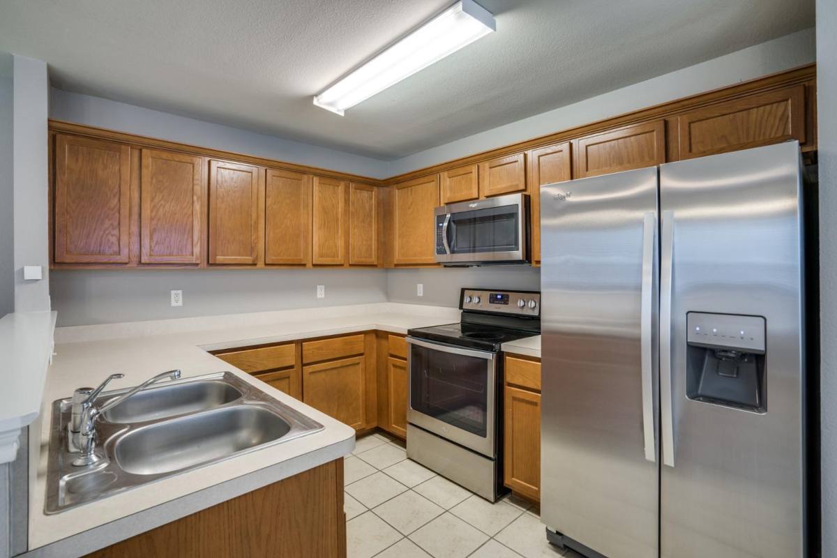 Townhouse for rent at Bluebonnet Place, 3127 Lubbock Ave, Fort Worth, TX 76109