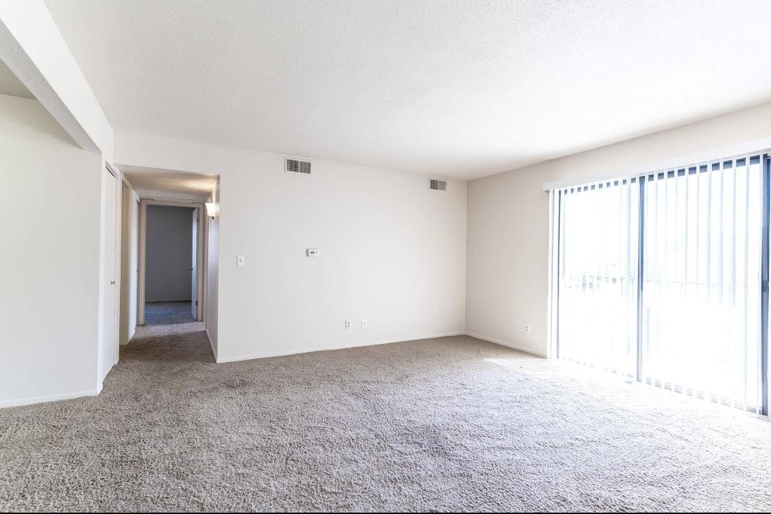 Apartment for rent at 2700 W Forrest Hill Ave #1, Peoria, IL 61604