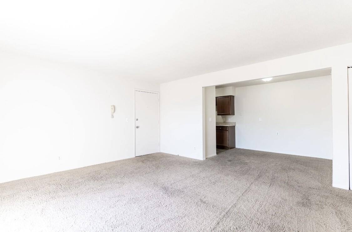 Apartment for rent at 2700 W Forrest Hill Ave #1, Peoria, IL 61604