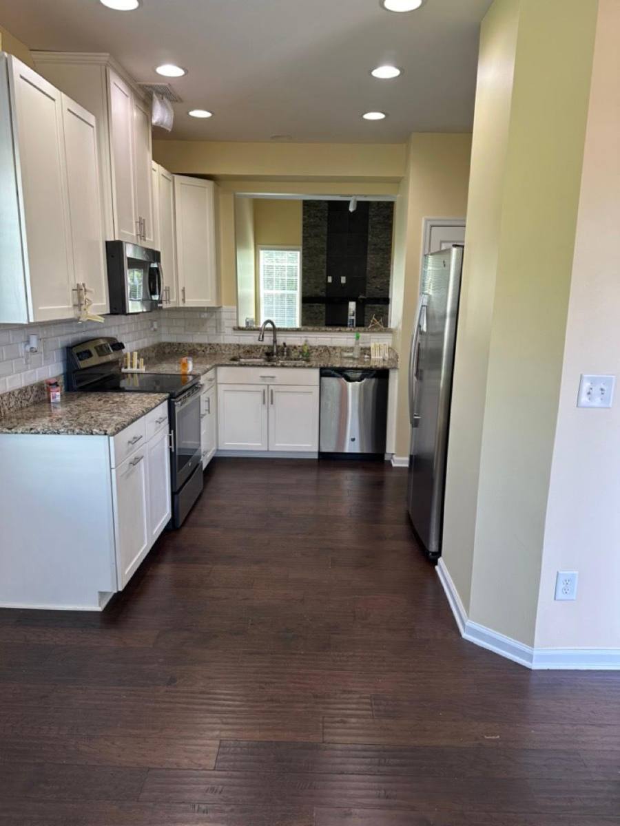 Townhouse for rent at 9622 Springholm Dr #1, Charlotte, NC 28278