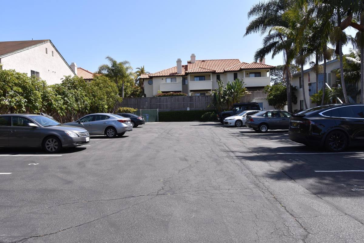 Apartment for rent at 255 Tamarack Avenue, 253 Tamarack Ave #255-B, Carlsbad, CA 92008