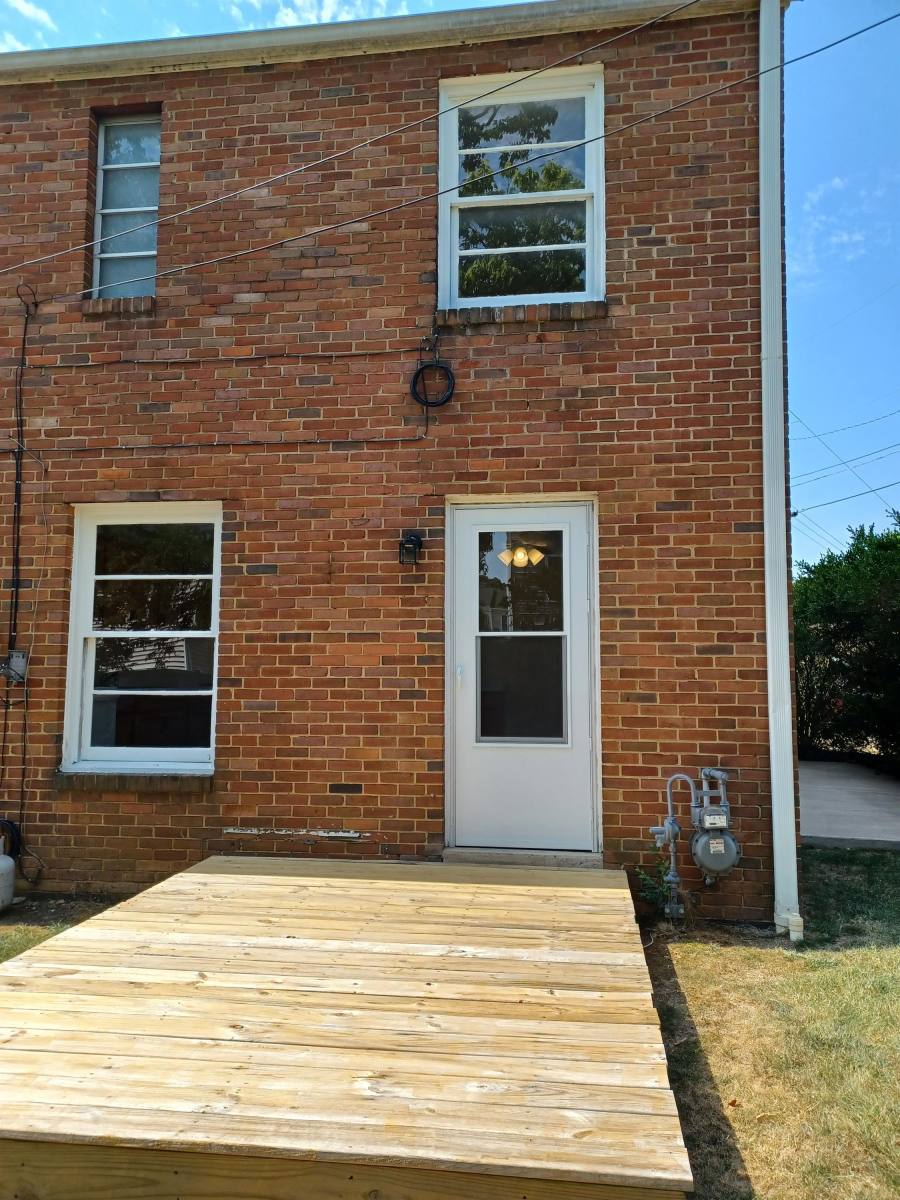 Townhouse for rent at Overlook Park, 220 E Whitlock Ave #1, Winchester, VA 22601