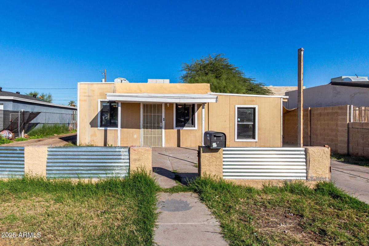 House for rent at 1920 W Tonto St #1, Phoenix, AZ 85009