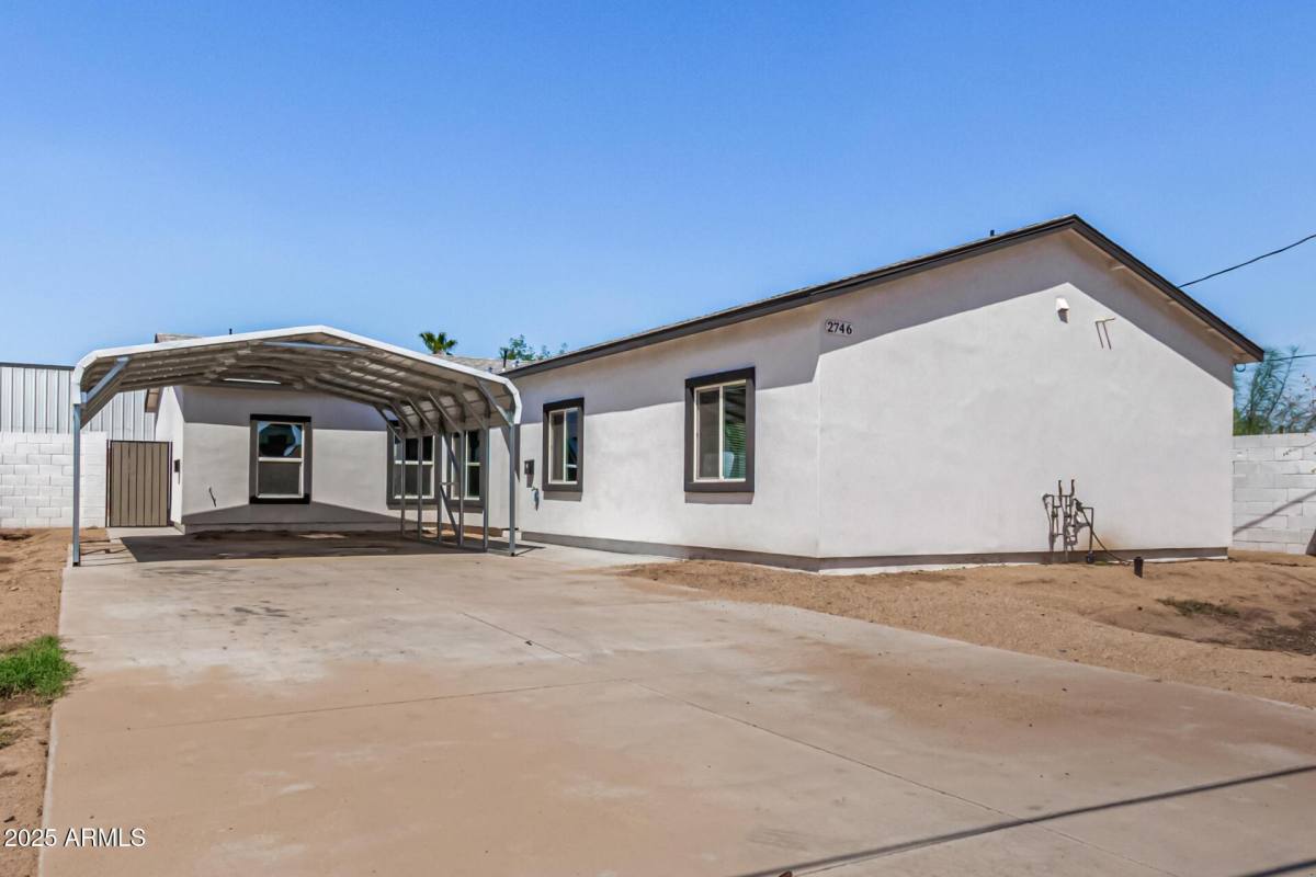 House for rent at 2746 W Pima St #2, Phoenix, AZ 85009