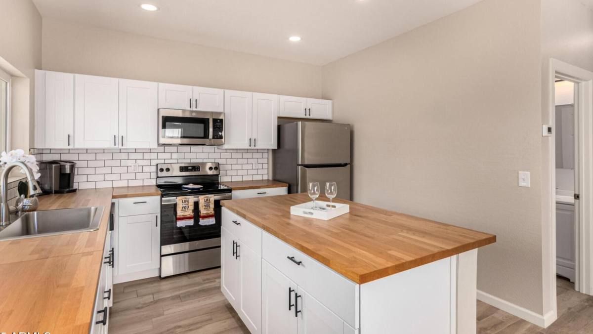 House for rent at 2746 W Pima St #2, Phoenix, AZ 85009