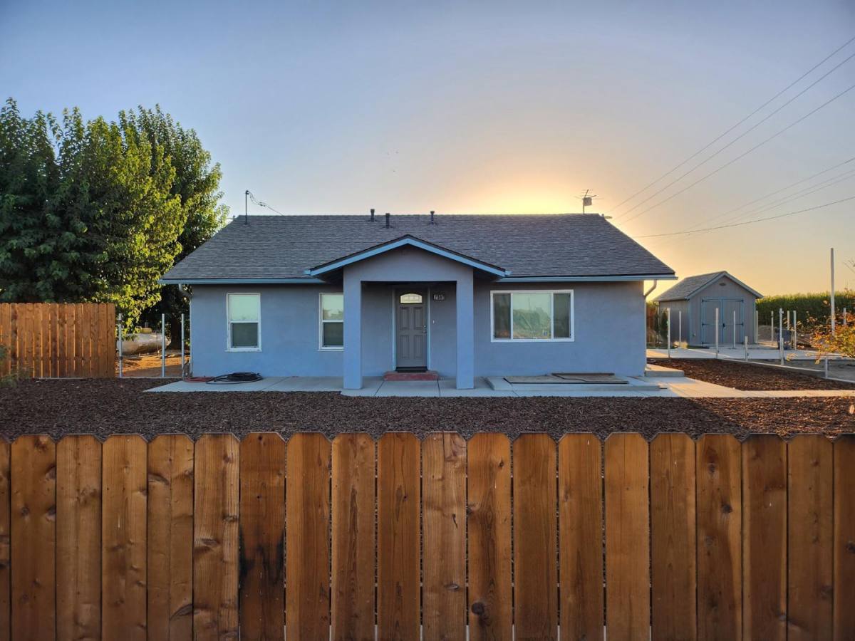 House for rent at 17507 S Highland Ave, Selma, CA 93662