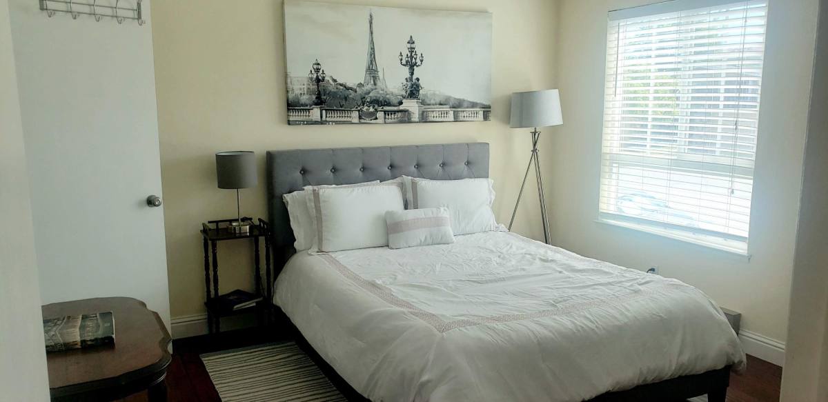 Apartment for rent at 7411 Rainbow Dr #17, Cupertino, CA 95014