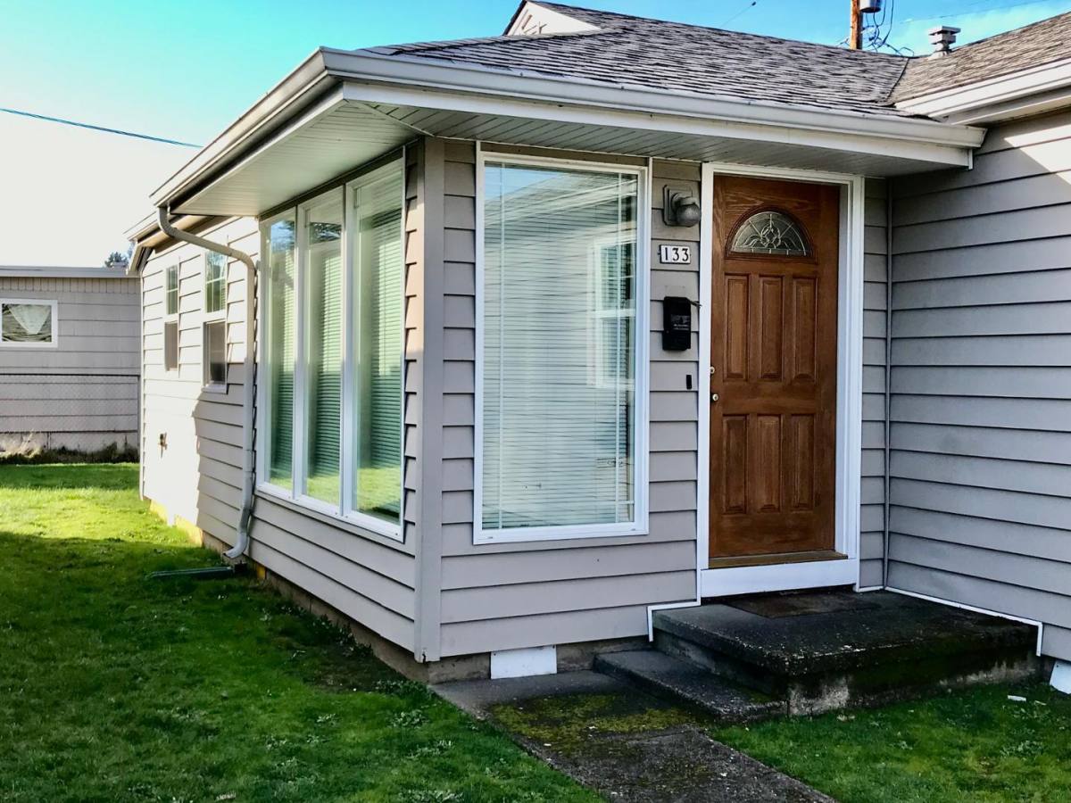 Apartment for rent at 133 NE 52nd, Portland, OR 97213