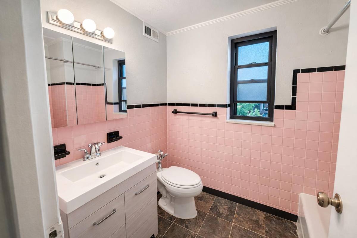 Apartment for rent at 1425 McFarland Rd, Pittsburgh, PA 15216