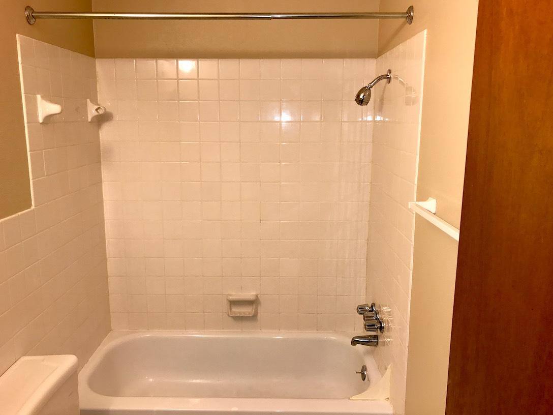 Apartment for rent at 2012 S Illinois Ave, Carbondale, IL 62903