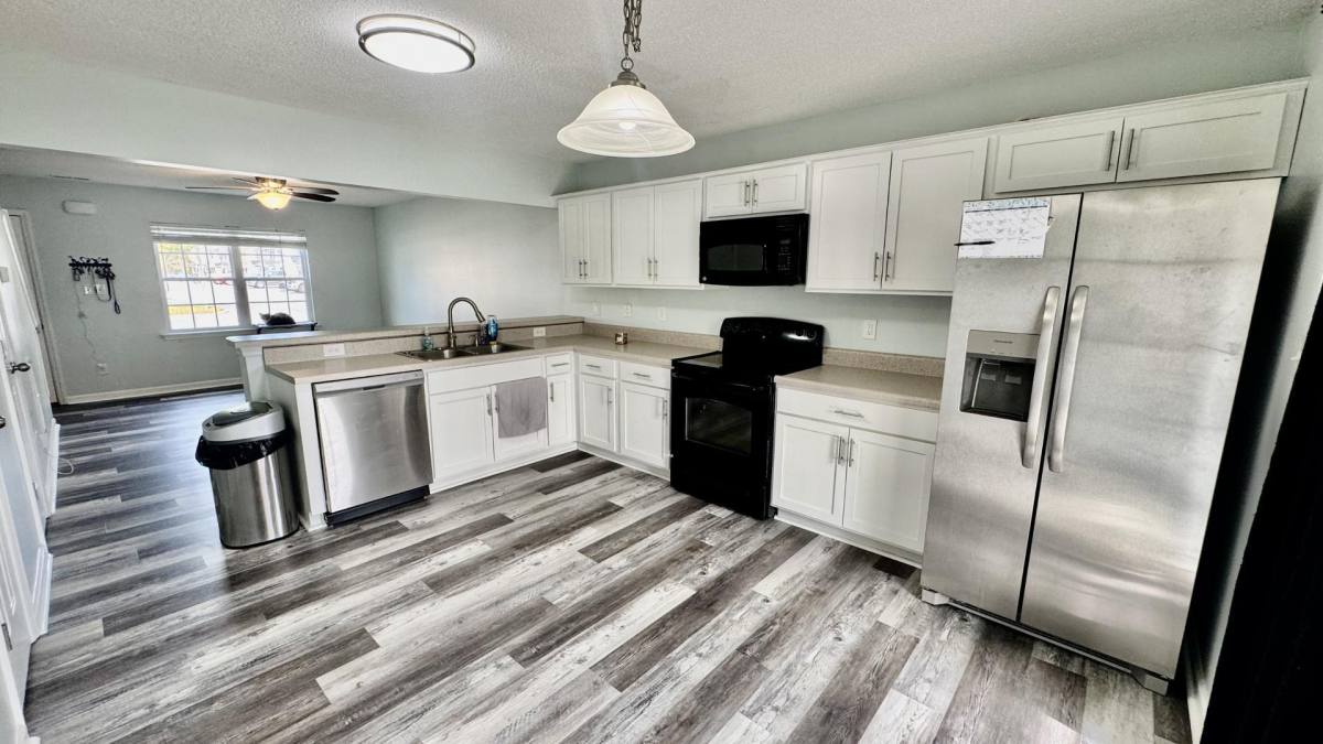 Townhouse for rent at The Gables, 5001 Grandeur Ave #1, Jacksonville, NC 28546