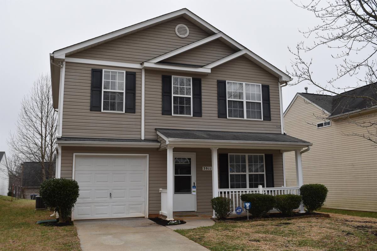 House for rent at Hathaway Hills, 3911 Hathaway Hills Dr, Charlotte, NC 28214