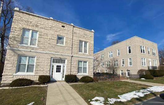 Apartment for rent at 405 Monroe St #24, Valparaiso, IN 46383