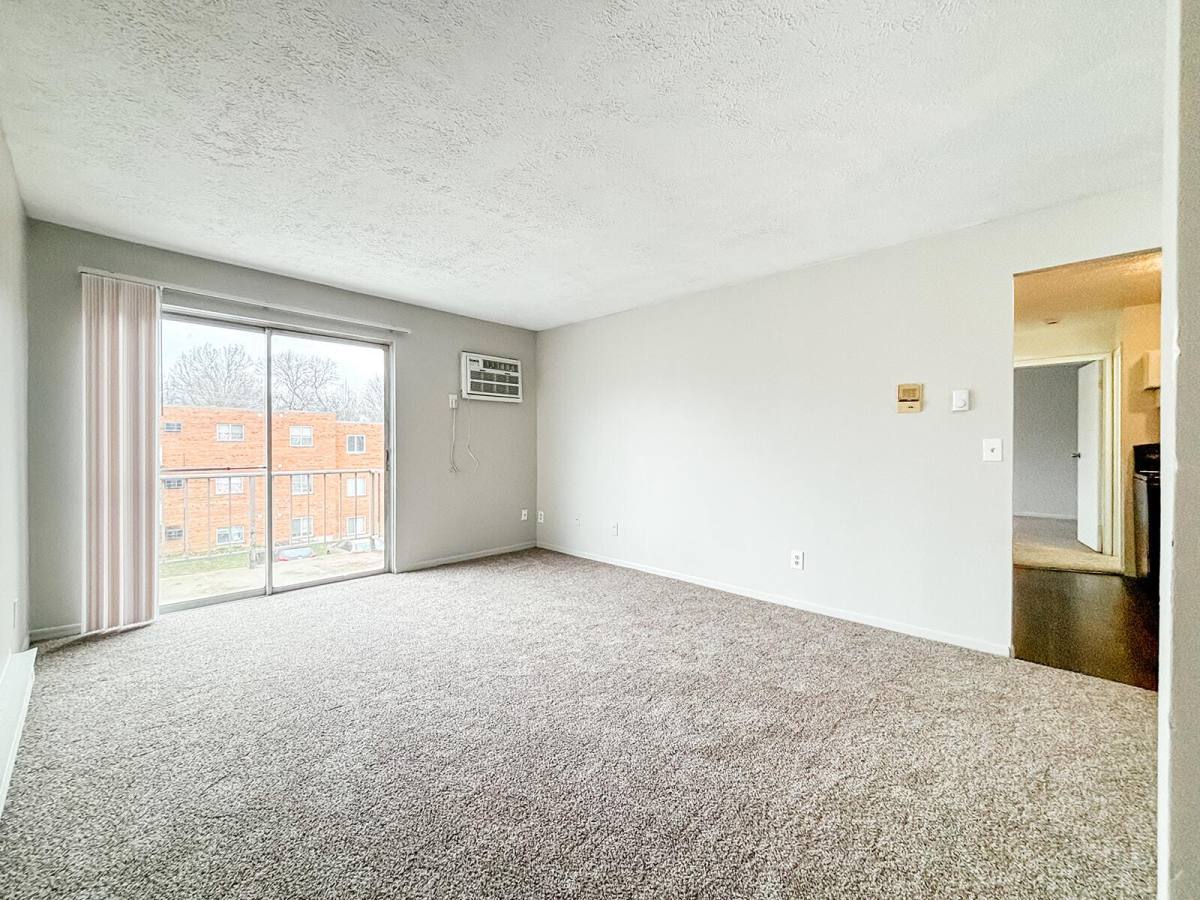 Apartment for rent at Royal Sentry, 2846 Harrison Ave #1, Cincinnati, OH 45211
