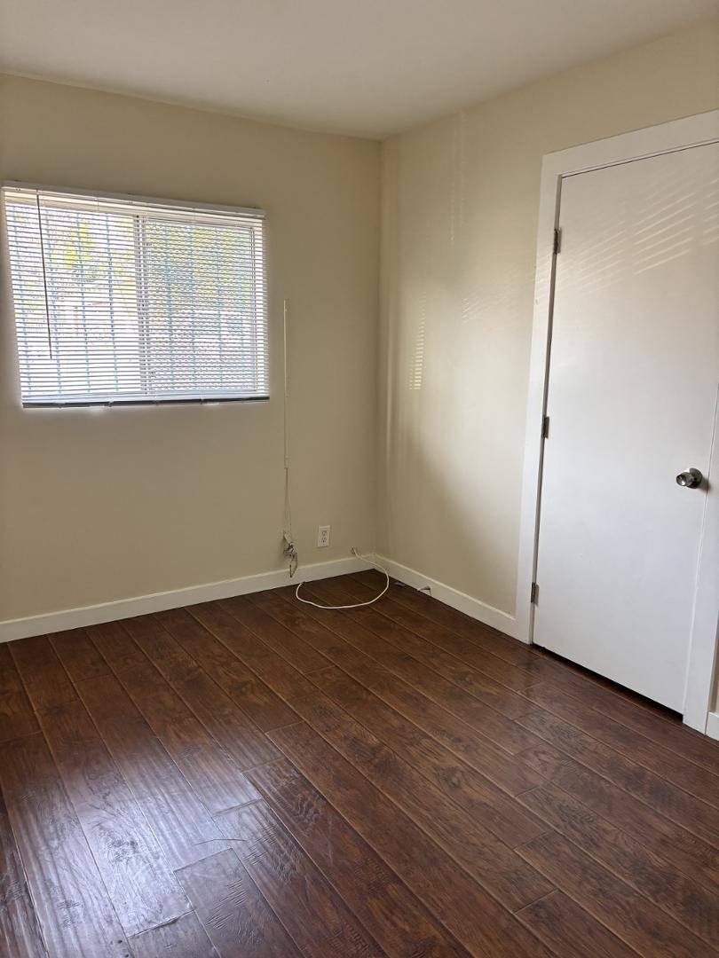 Apartment for rent at 9427 S Broadway #5, Los Angeles, CA 90003