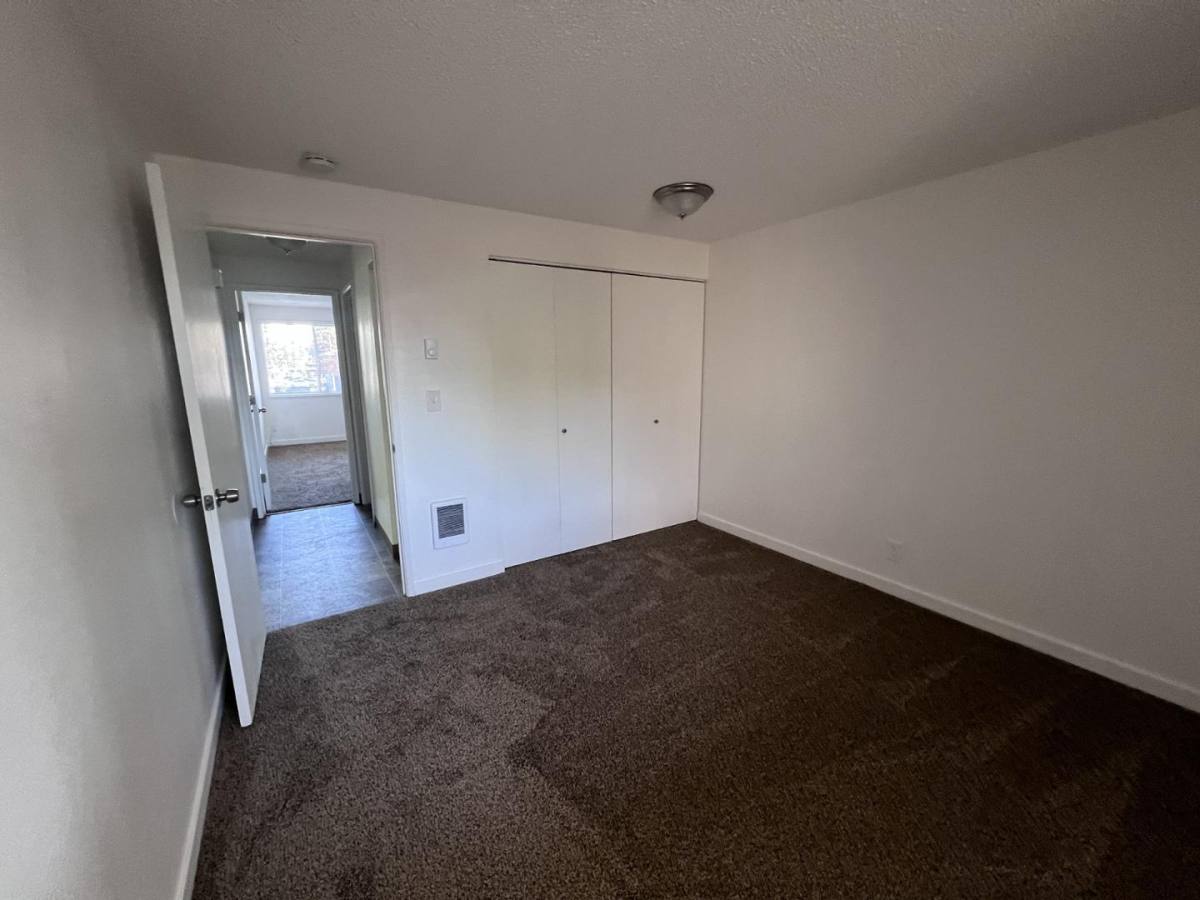 Apartment for rent at Silverona, 3472 - 3482 Hadley St NE #3478, Salem, OR 97301
