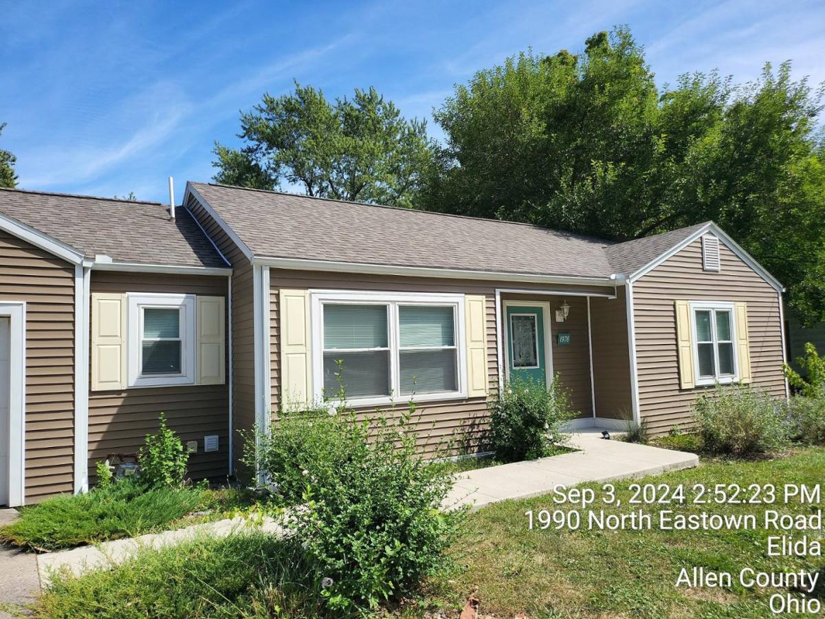 House for rent at 1976 N Eastown Rd, Lima, OH 45807