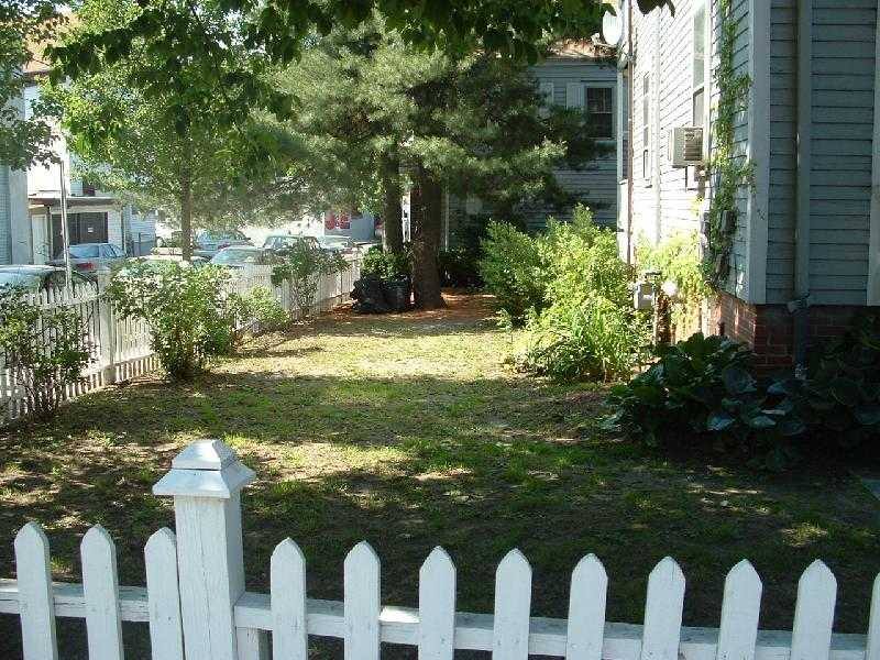 Apartment for rent at 279 Washington St, Somerville, MA 02143