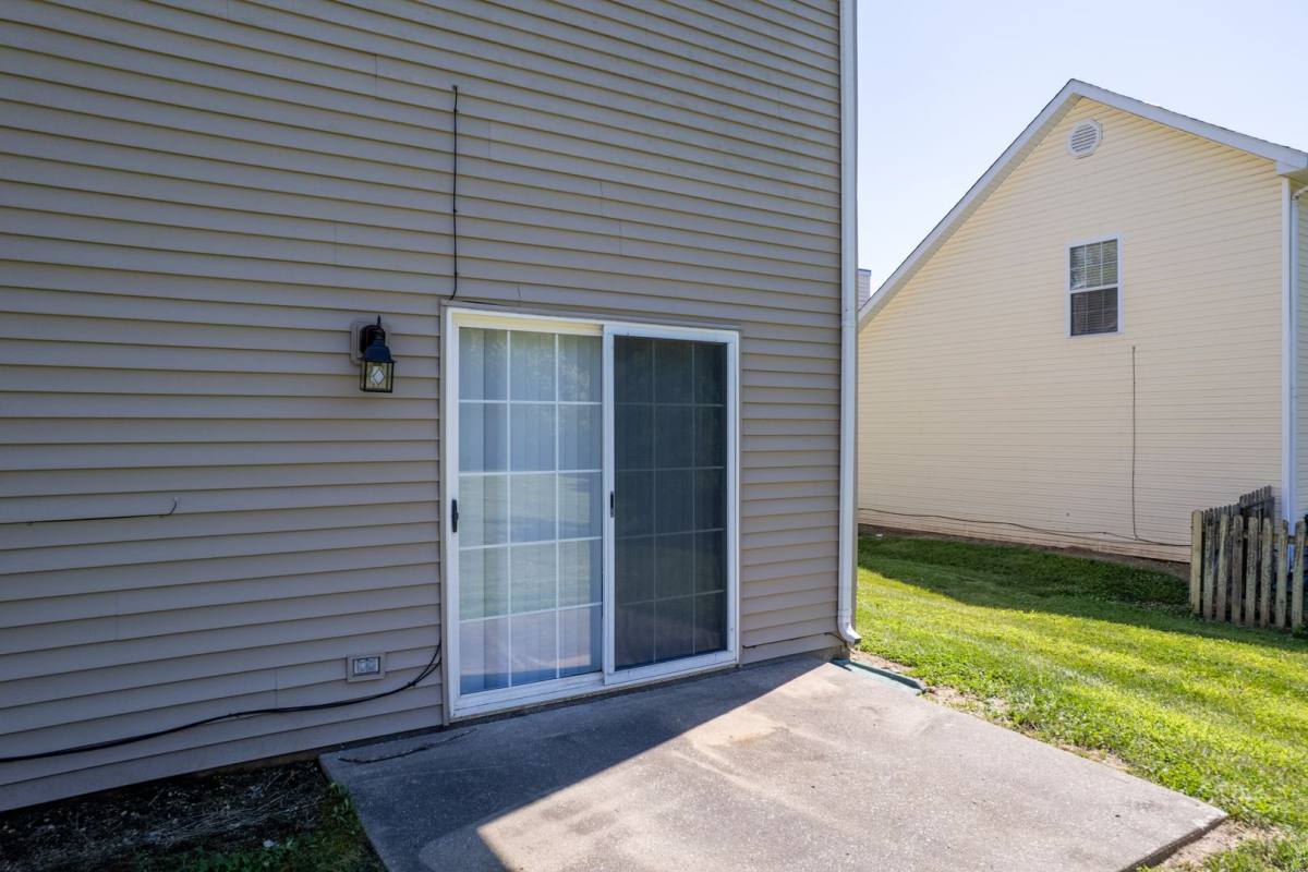 Apartment for rent at 4401-4403 Cheryl Court, Columbia, MO 65203