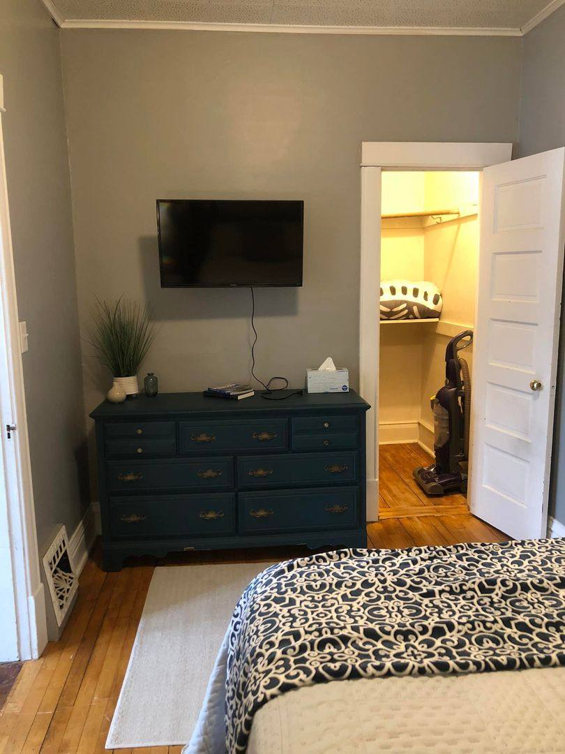 Apartment for rent at 2821 Wicklow St, Duluth, MN 55806